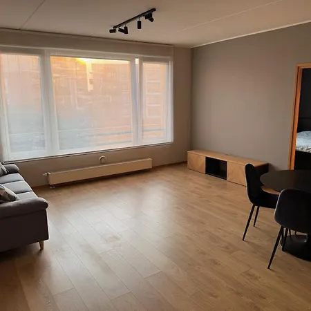 Bright & Quiet Stay, Great View Apartamento